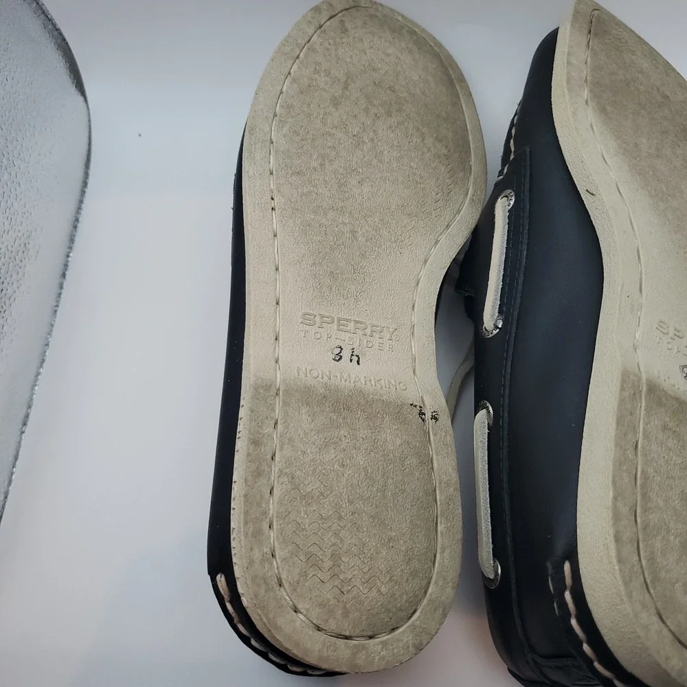 Sperry Top-Sider A/O Authentic Original 2 Eye Navy Boat Shoe Men's size 8 M